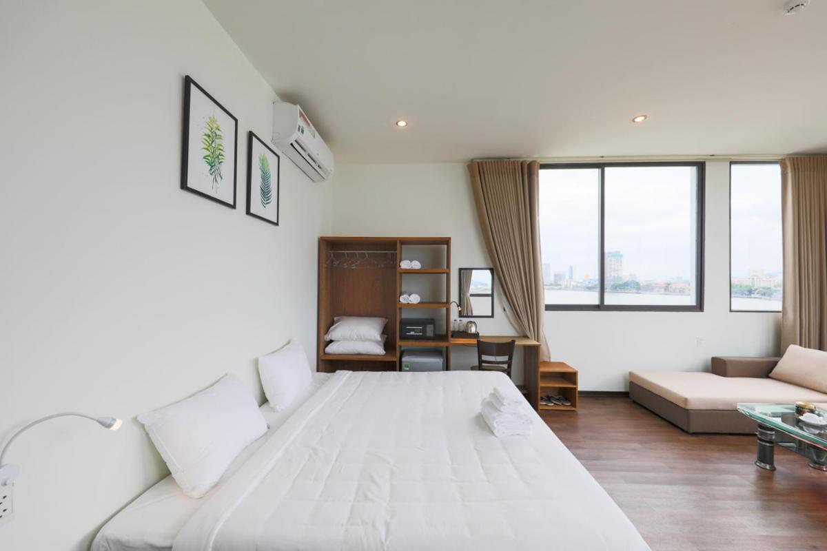 Vitalis Riverside Hotel Дананг Екстериор снимка