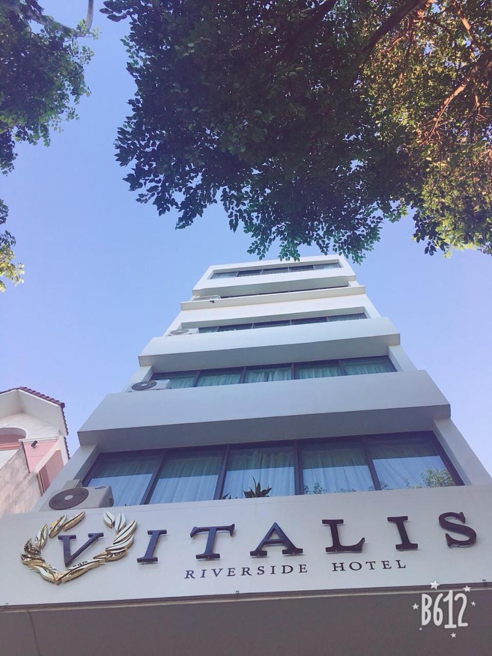 Vitalis Riverside Hotel Дананг Екстериор снимка